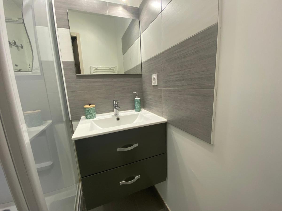 Charmant Appartement Proche Du Centre Ville Caen Ngoại thất bức ảnh